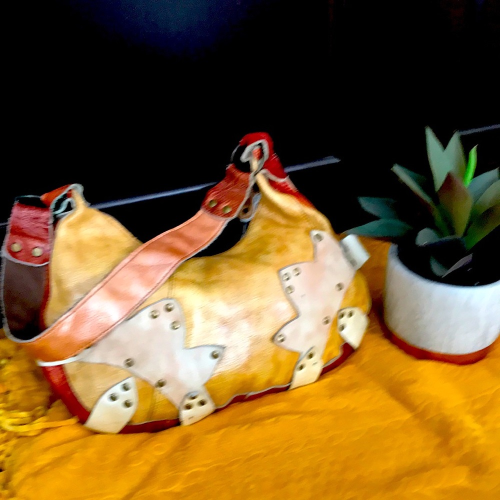 Unique Handcrafted leather purse that was bought at equine  fair 🐴
